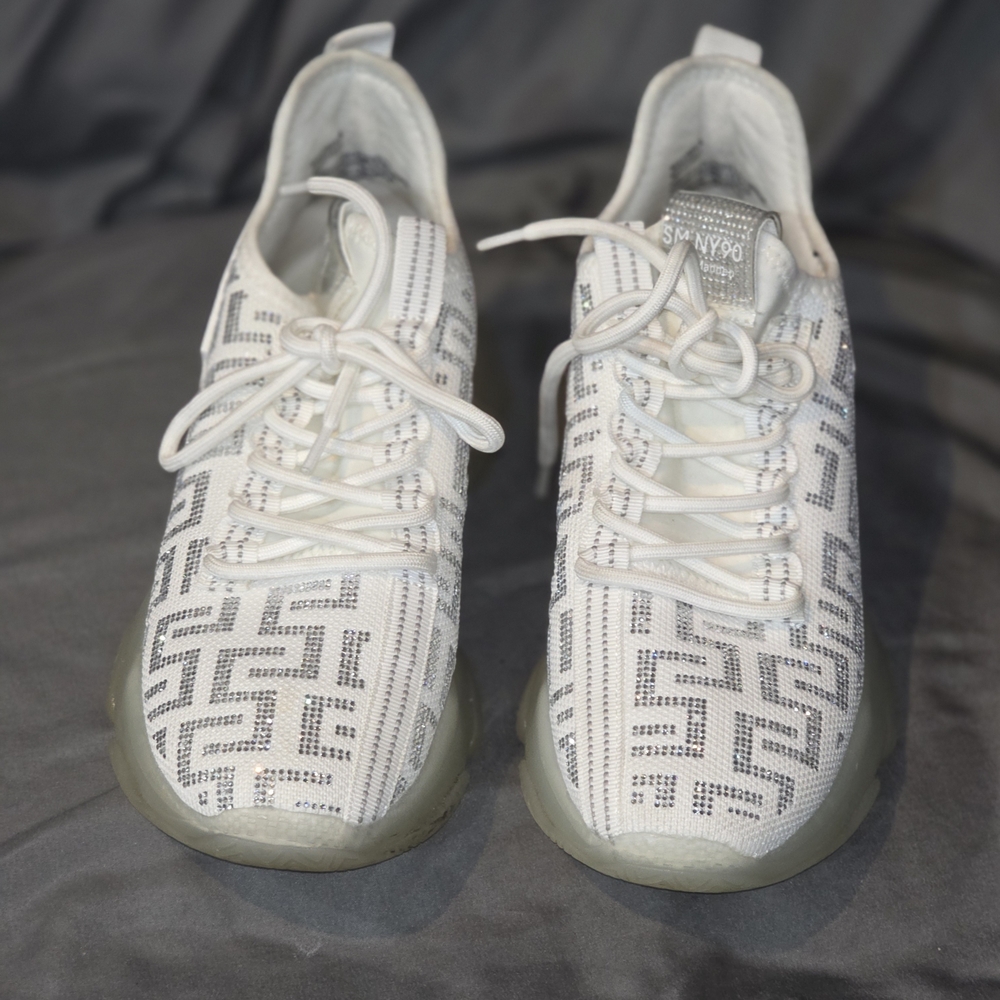 Steve Madden White and Gray Patterned Sneakers